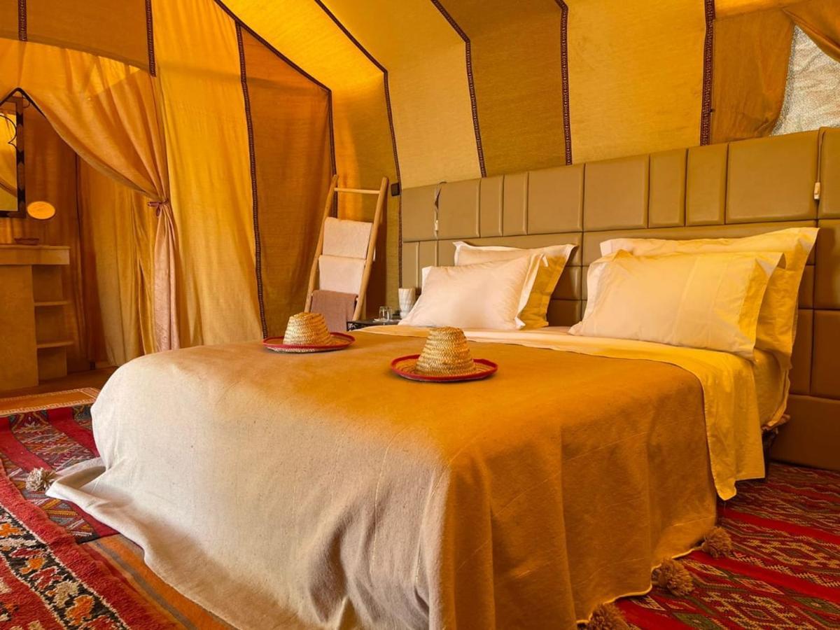 Erg Chebbi Sahara Camp Hotel เมอร์ซูกา ภายนอก รูปภาพ