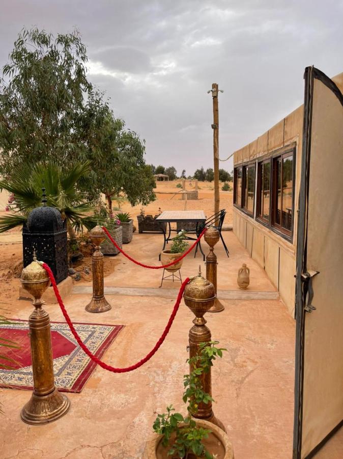 Erg Chebbi Sahara Camp Hotel เมอร์ซูกา ภายนอก รูปภาพ