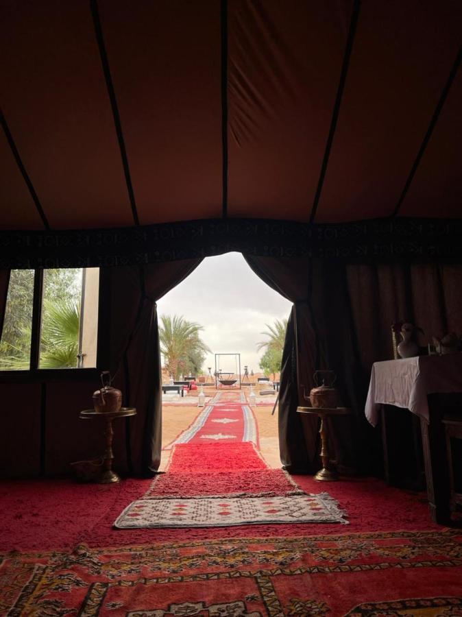 Erg Chebbi Sahara Camp Hotel เมอร์ซูกา ภายนอก รูปภาพ