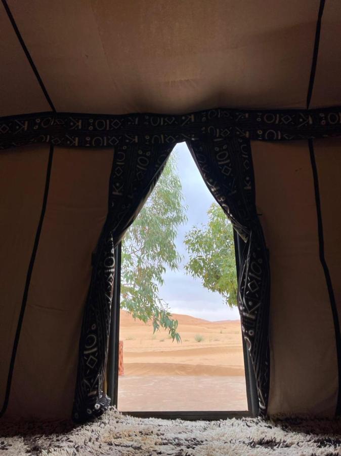 Erg Chebbi Sahara Camp Hotel เมอร์ซูกา ภายนอก รูปภาพ