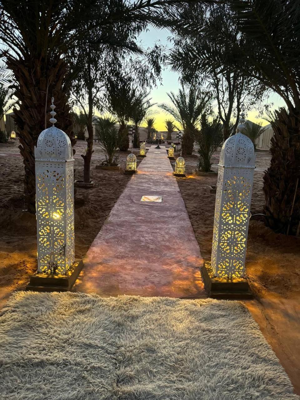 Erg Chebbi Sahara Camp Hotel เมอร์ซูกา ภายนอก รูปภาพ