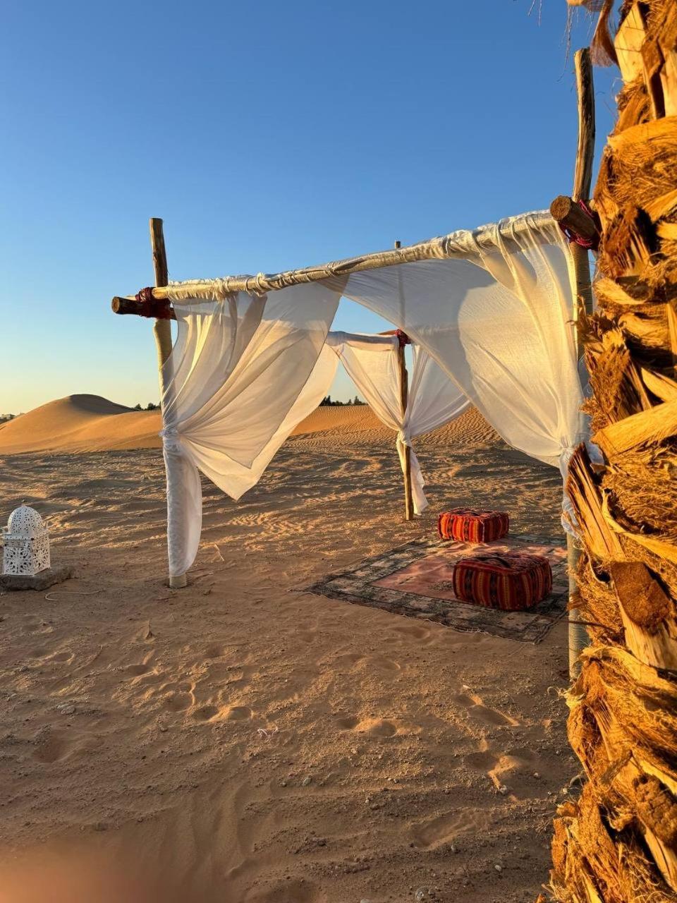Erg Chebbi Sahara Camp Hotel เมอร์ซูกา ภายนอก รูปภาพ