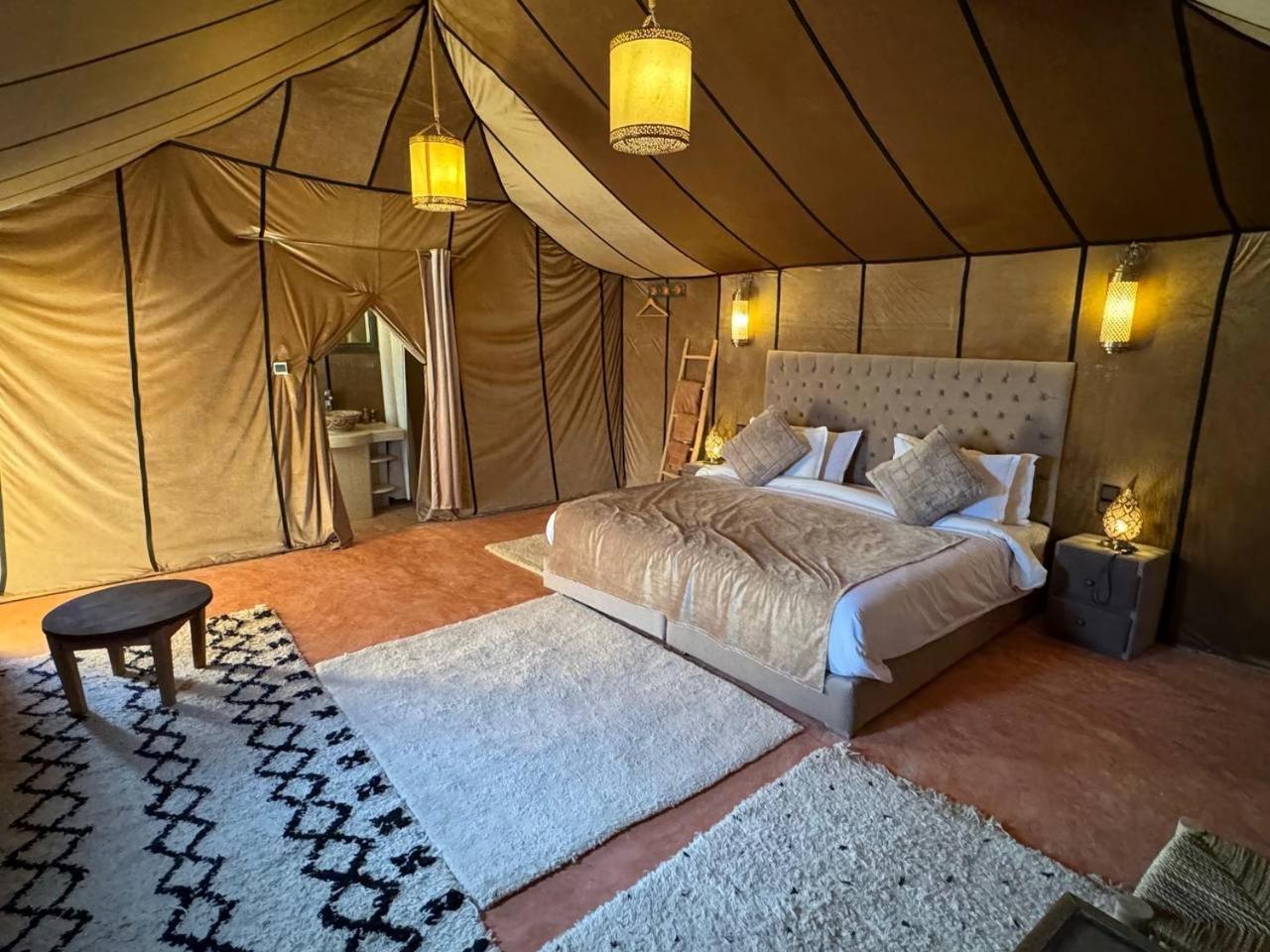 Erg Chebbi Sahara Camp Hotel เมอร์ซูกา ภายนอก รูปภาพ