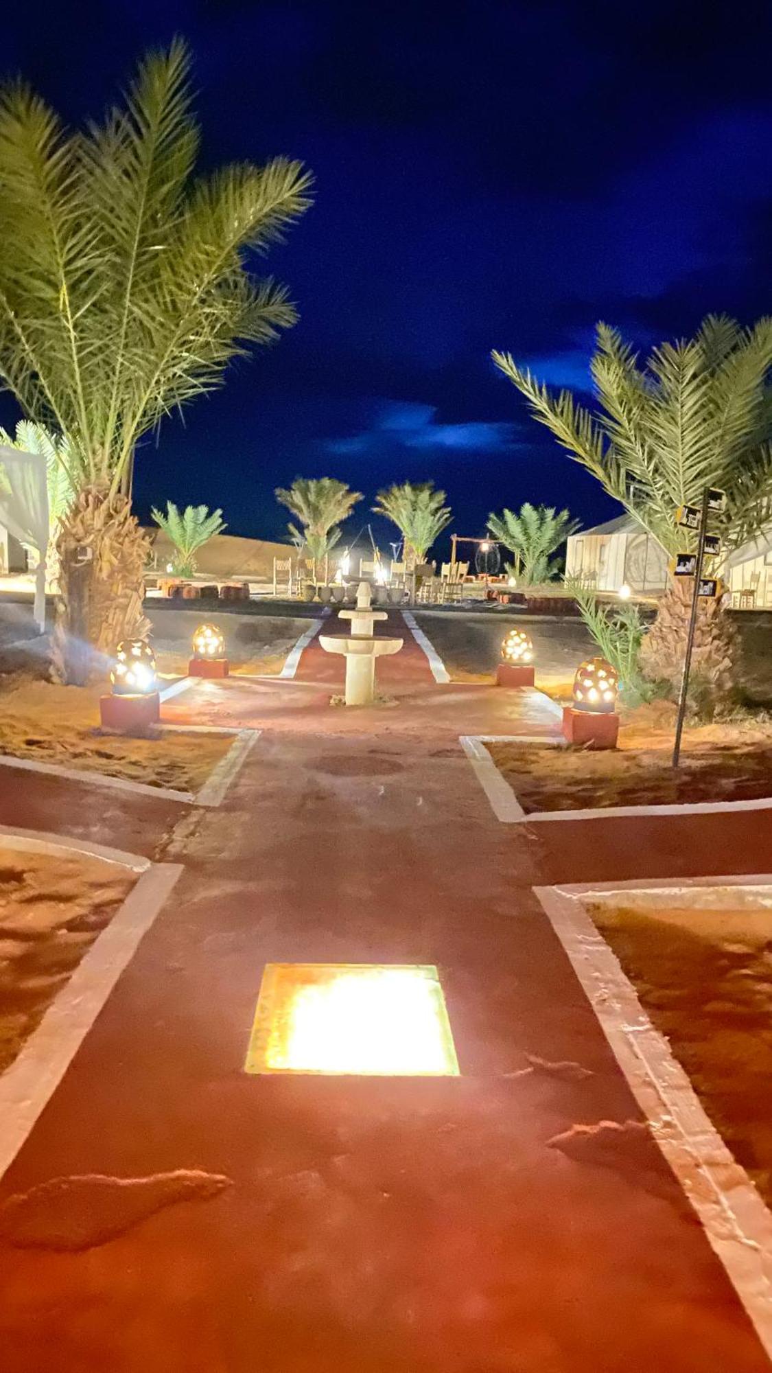 Erg Chebbi Sahara Camp Hotel เมอร์ซูกา ภายนอก รูปภาพ